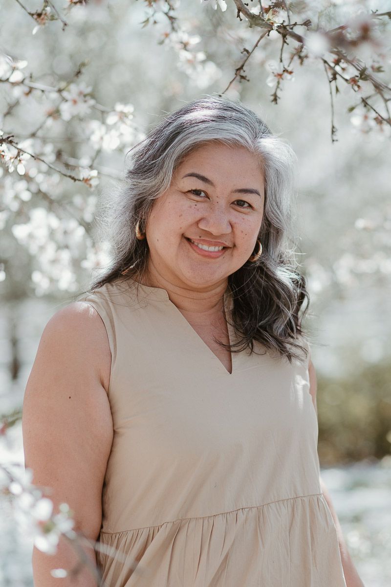 At Maryrose Serac Photography, every session is about storytelling—capturing love, laughter, and the moments that matter most