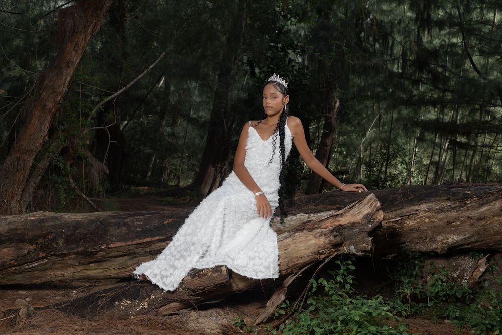 Fotografía profesional para sesiones de quinceañeras que conserva recuerdos auténticos y llenos de belleza natural en Puerto Rico, ponce