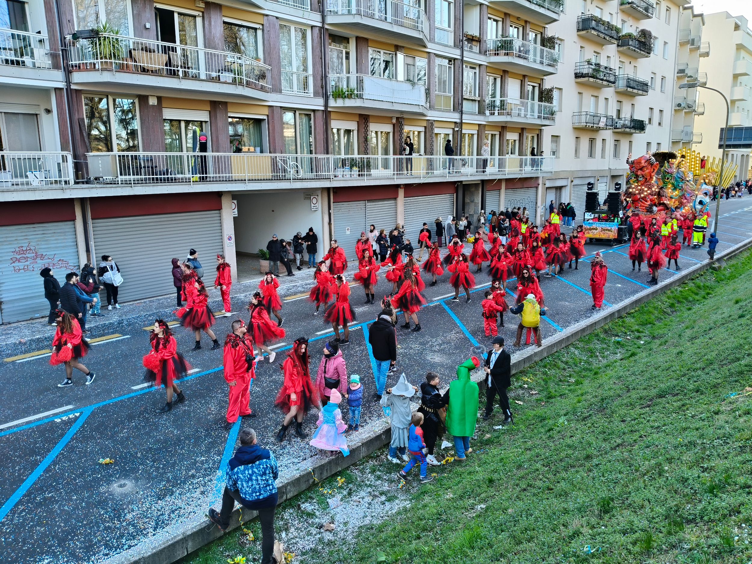Treviso Carnival Parade 2026. The Friends of Merlengo with the show “Blissfully Damned”.