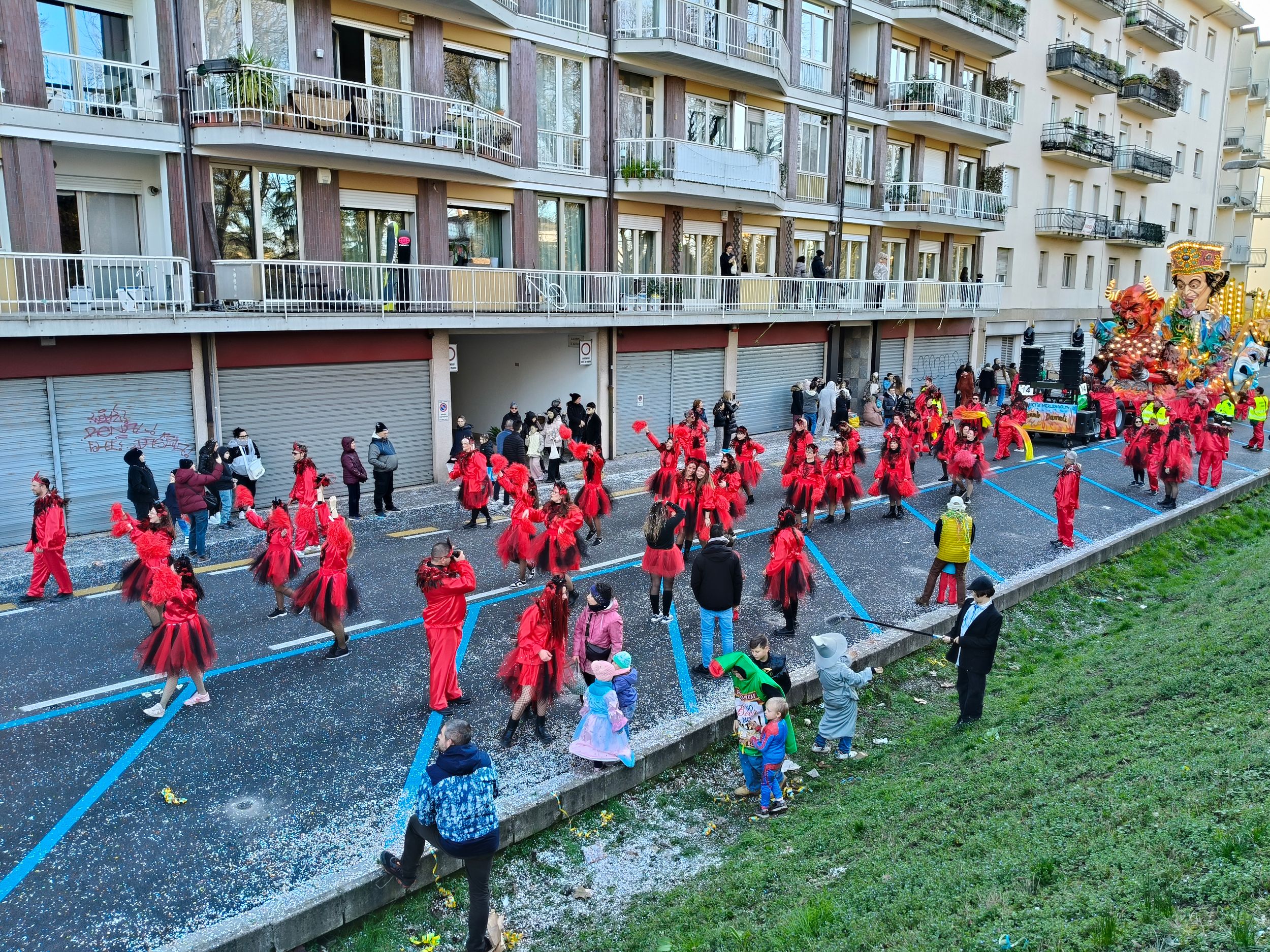 Treviso Carnival Parade 2026. The Friends of Merlengo with the show “Blissfully Damned”.