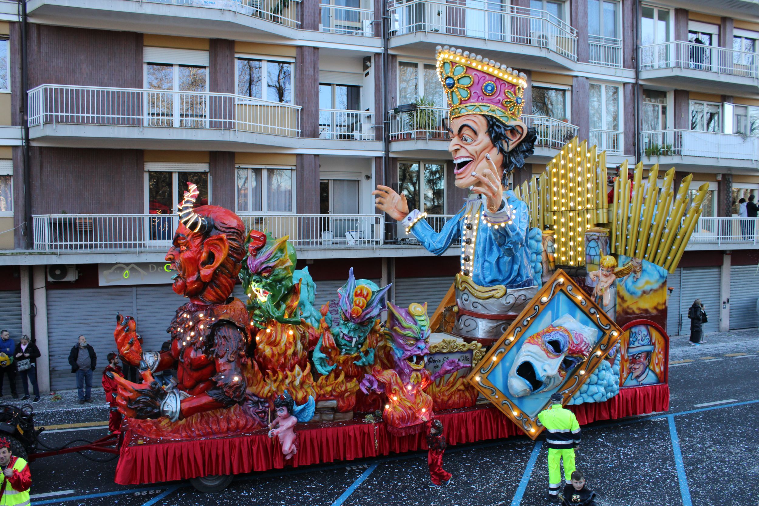 Treviso Carnival Parade 2026. The Friends of Merlengo with the show “Blissfully Damned”.