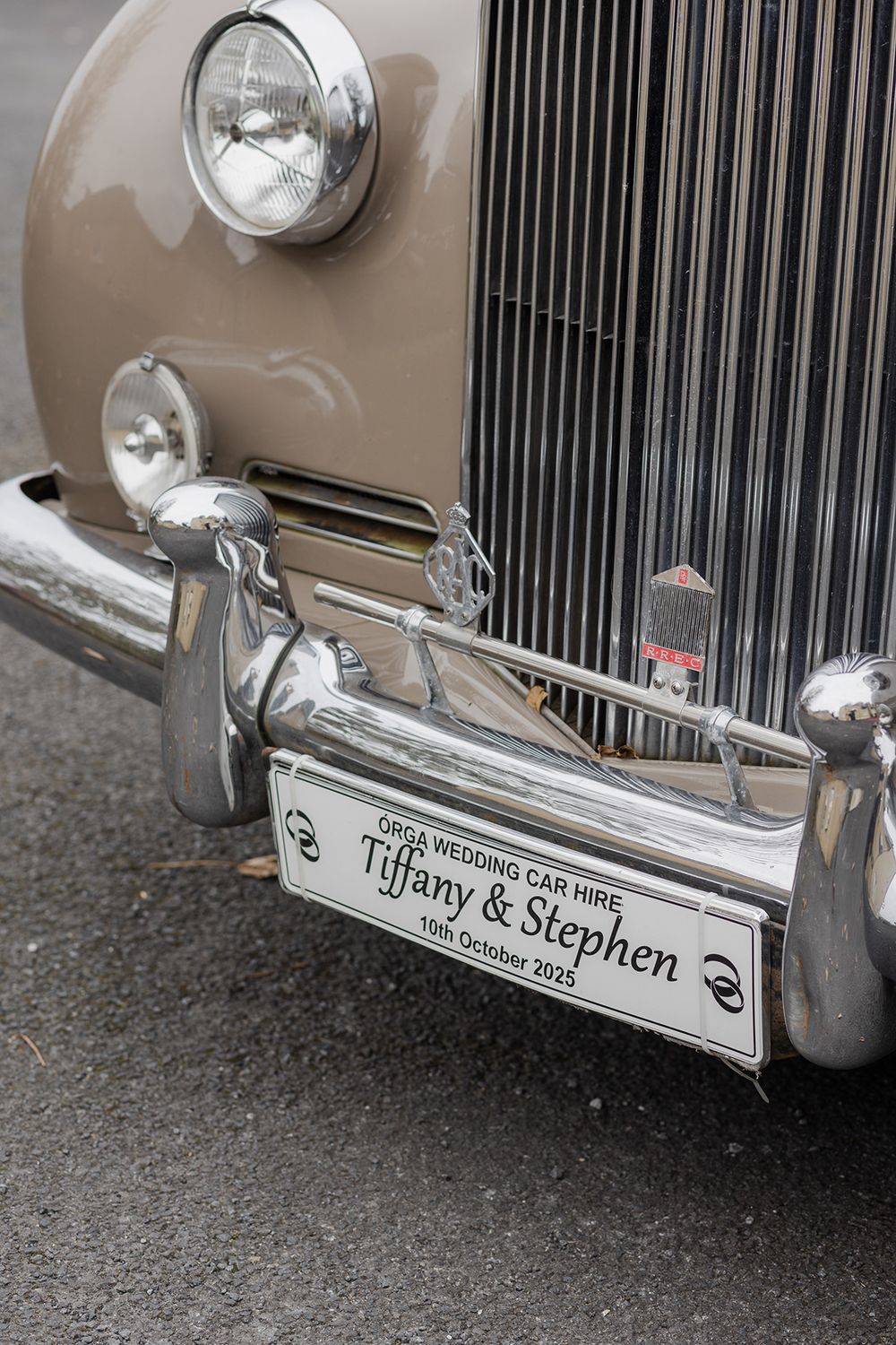 specialised elopement car for bride and groom