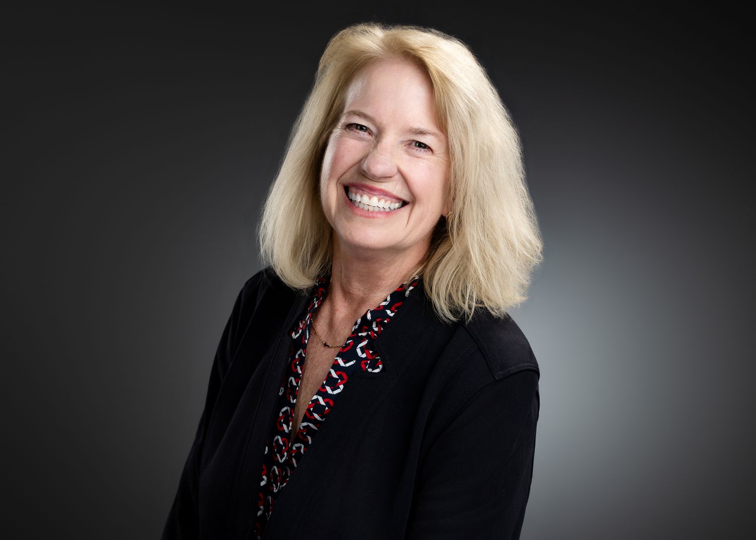 Dawn Yuhas professional portrait by Sarah Jane Photography