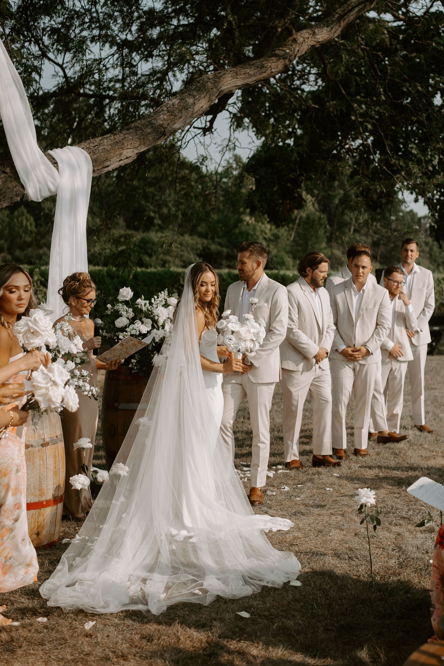 Wedding photography for a romantic wedding in Niagara on the lake at the Hare Winery