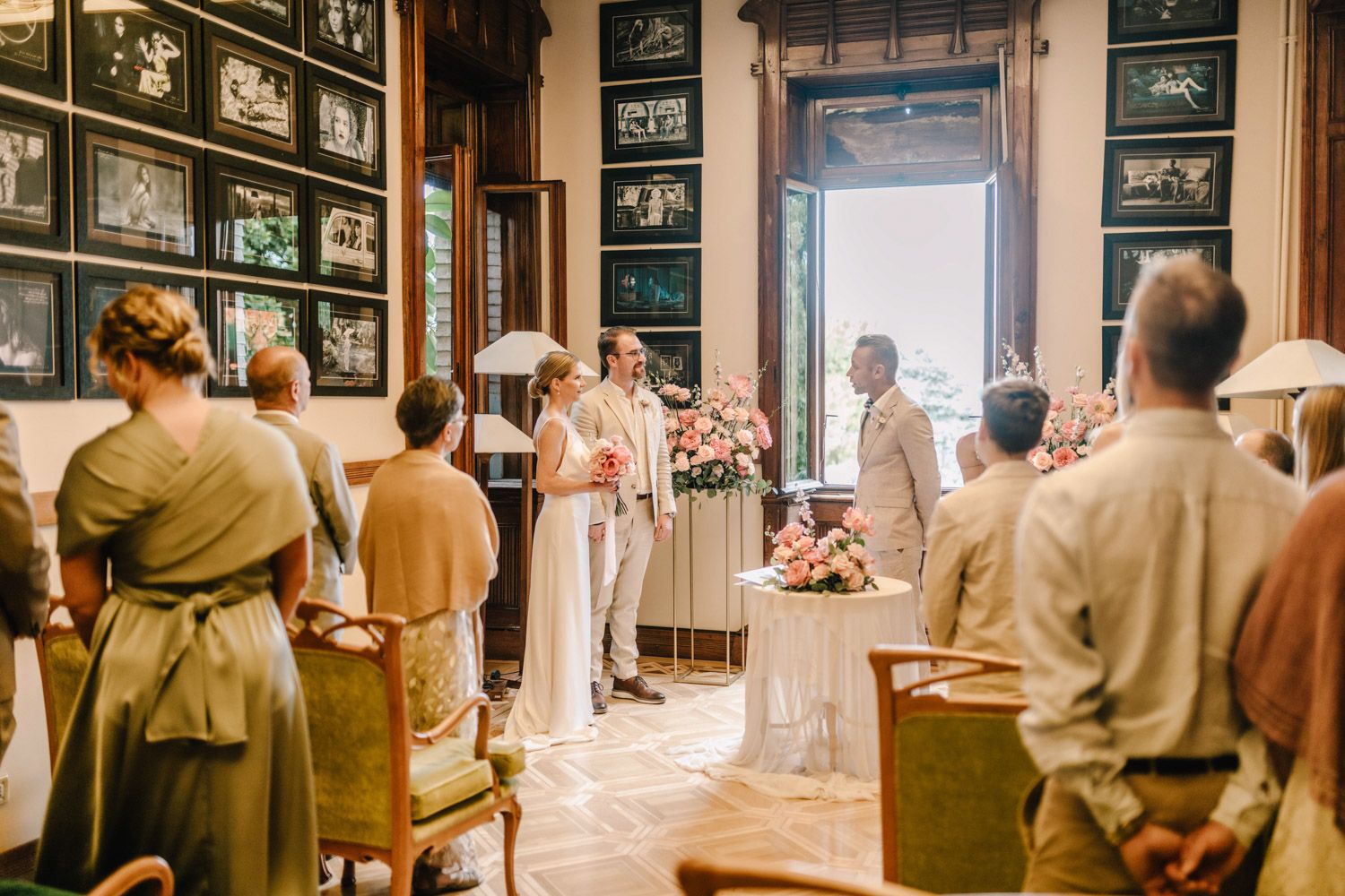 An intimate symbolic wedding ceremony in a private room at an Art-Nouveau hotel in Lake Garda