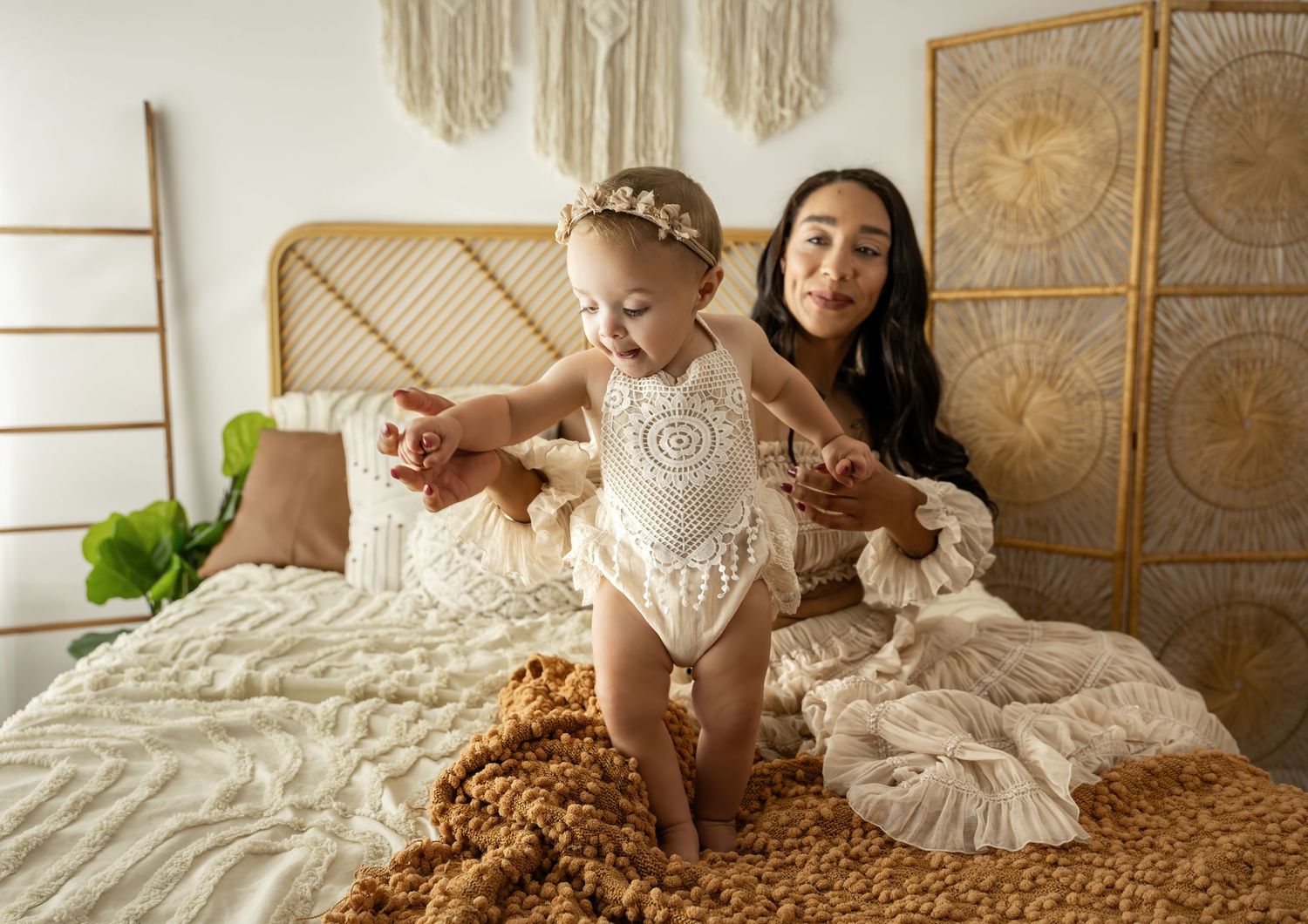 maternity Photographer
newborn photography Kentucky Photographer
Richmond Kentucky 
Lexington kentucky cake smash newborn
