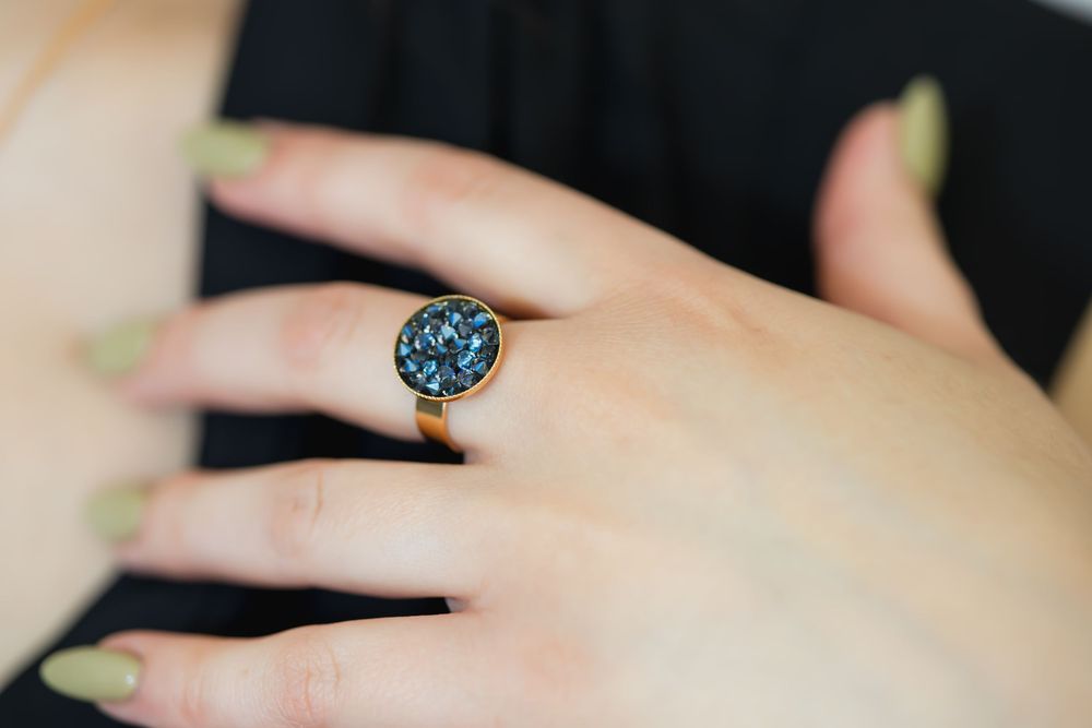 Jewelry product photographer in St. Louis