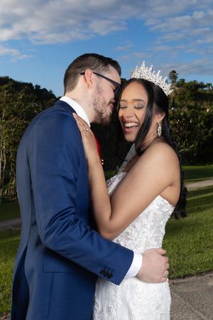 Cada instante de tu boda documentado con fotografía profesional reflejando cada emoción y detalle de manera elegante en Puerto Rico, ponce