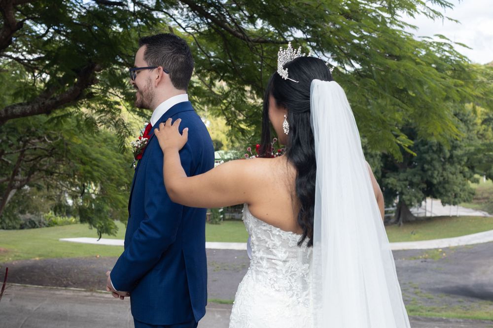 Captura profesional de bodas diseñada para conservar recuerdos auténticos llenos de emoción amor y belleza natural en Puerto Rico, ponce