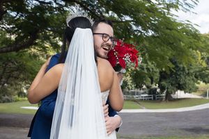Momentos genuinos de tu boda capturados con fotografía profesional que durarán para siempre llenos de emoción y arte en Puerto Rico, ponce