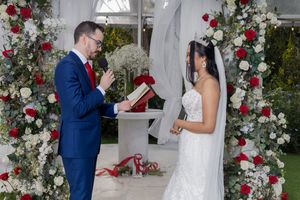 Fotografía de bodas profesional que captura la esencia la emoción y cada recuerdo de tu día más importante en Puerto Rico, ponce San Juan