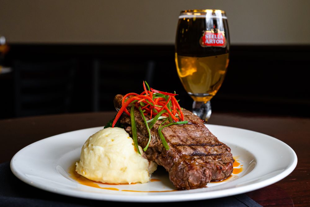 Food photographer & videographer in DC, Maryland & Virginia. Menu photos, restaurant marketing