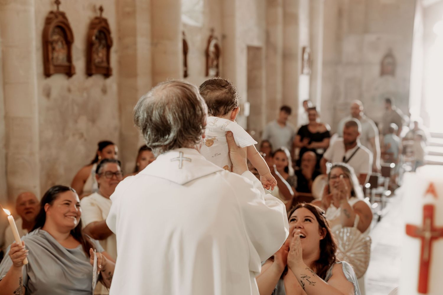 PHOTOGRAPHE BORDEAUX ET GIRONDE - MATERNITÉ - NOUVEAU-NÉ - FAMILLE - BAPTEME