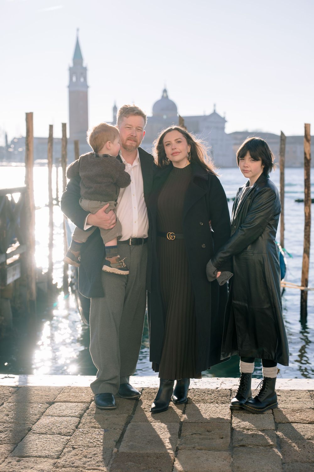 Book your Venice photoshoot with Alina Indi, a Venice and wedding photographer for your anniversary, honeymoon, engagement, family session.