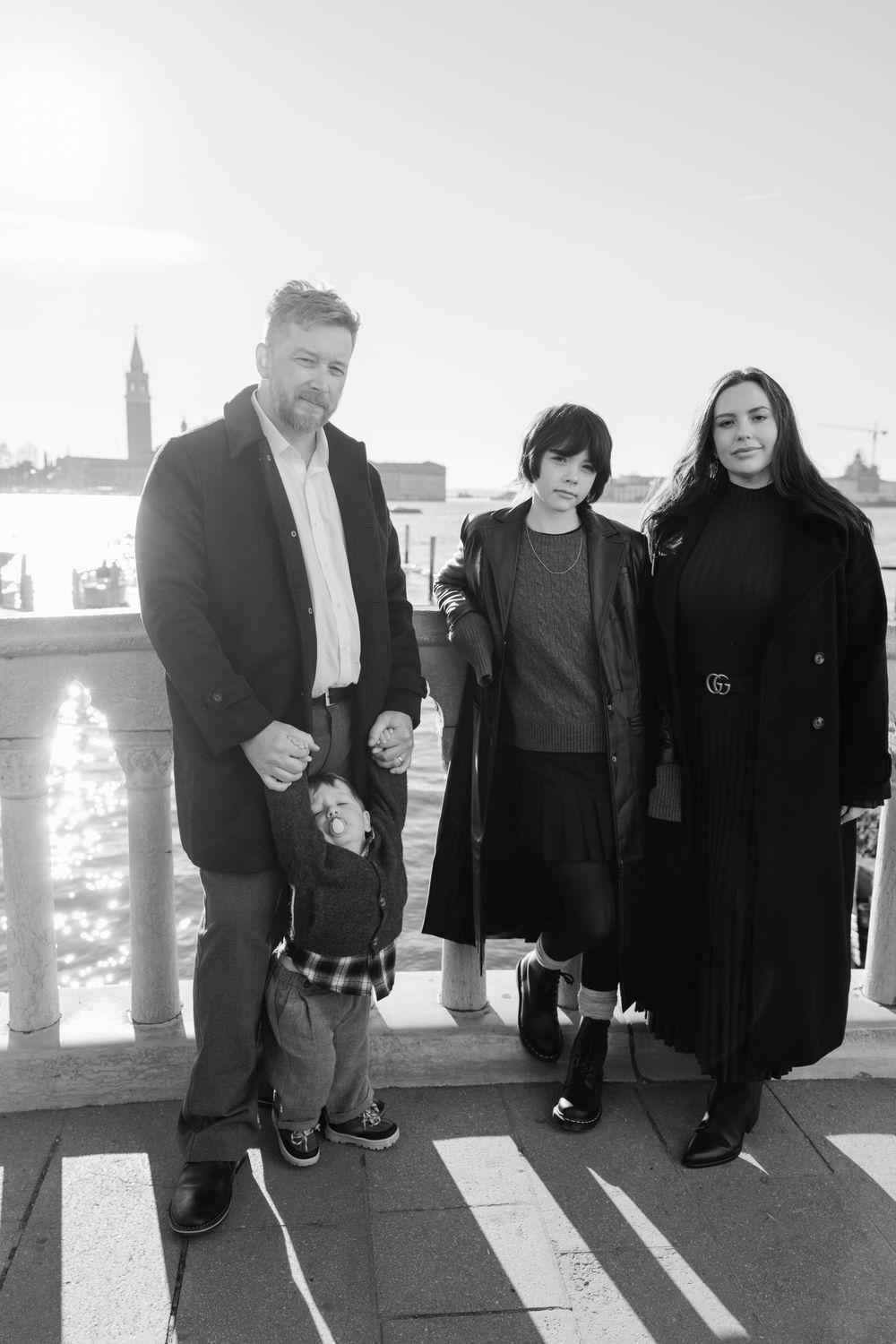 Book your Venice photoshoot with Alina Indi, a Venice and wedding photographer for your anniversary, honeymoon, engagement, family session.