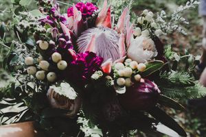 Darwin wedding photographer capturing relaxed, natural wedding moments for couples across Darwin and Greater NT.