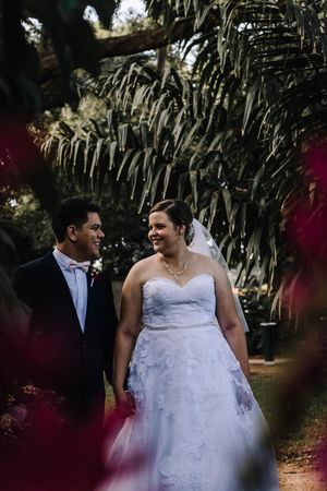 Darwin wedding photographer capturing relaxed, natural wedding moments for couples across Darwin and Greater NT.