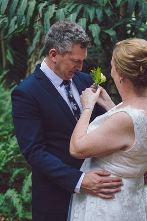 Darwin wedding photographer capturing relaxed, natural wedding moments for couples across Darwin and Greater NT.