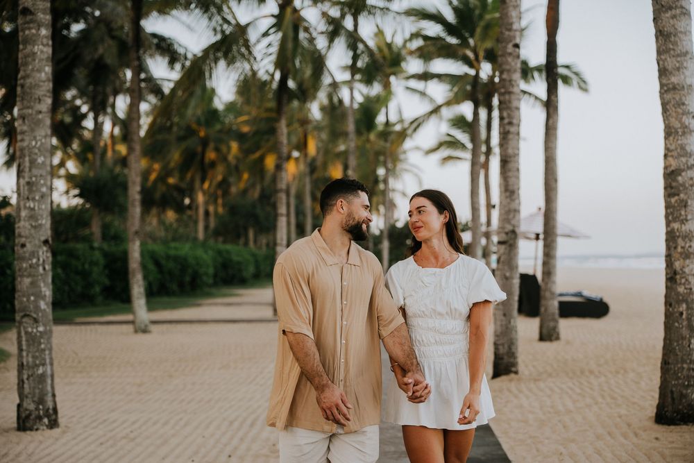 Romantic proposal photoshoot in Bali at sunset