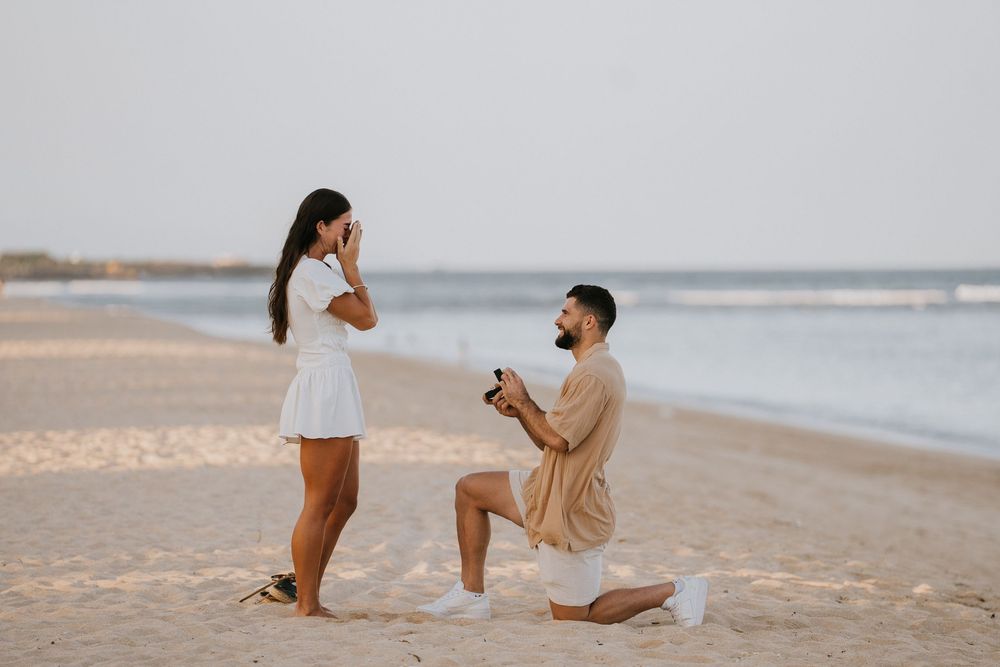 Romantic proposal photoshoot in Bali at sunset