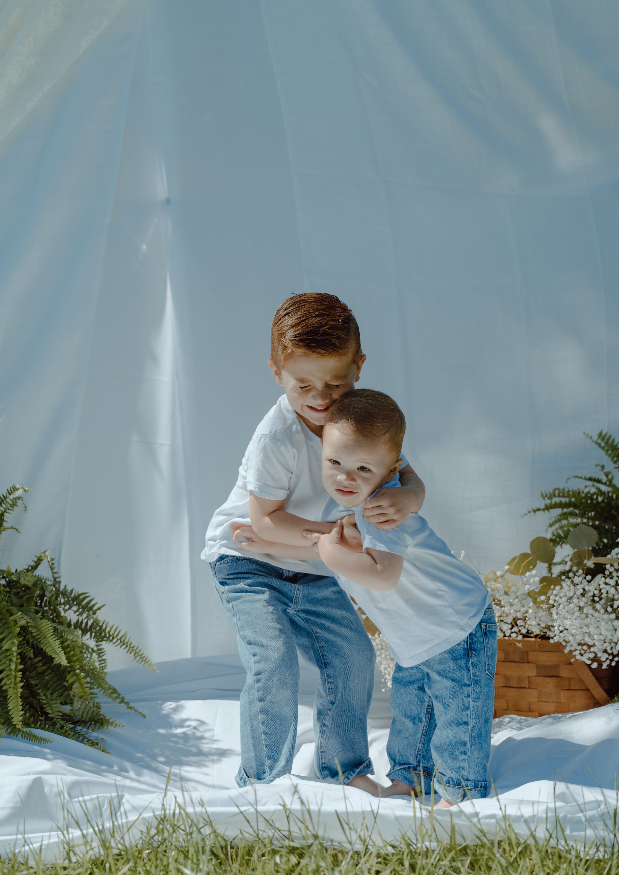 Virginia, NJ, and DC lifestyle family photoshoot capturing playful, candid moments and genuine connection in natural light.