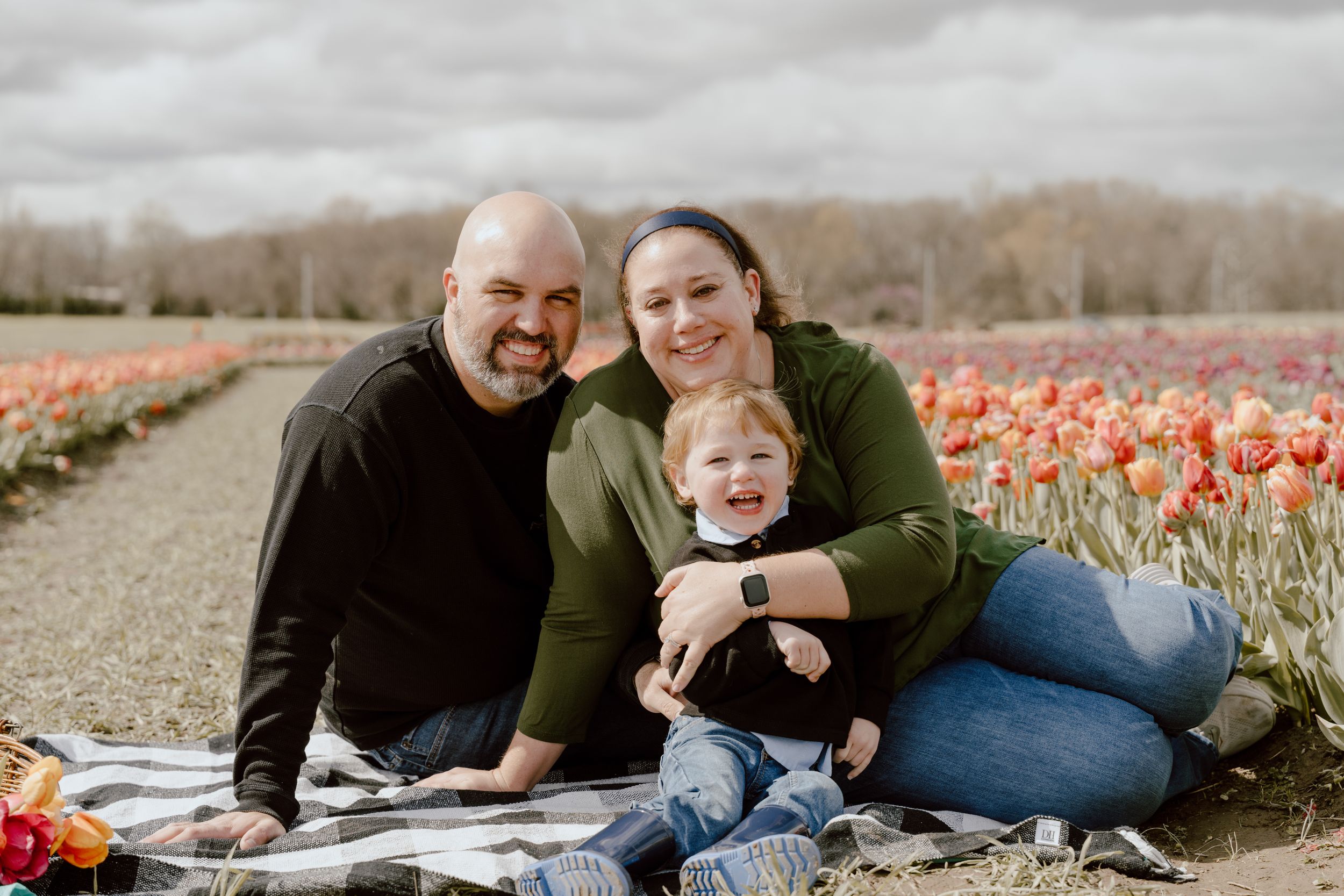 Virginia, NJ, and DC lifestyle family photoshoot capturing playful, candid moments and genuine connection in natural light at burnside farms