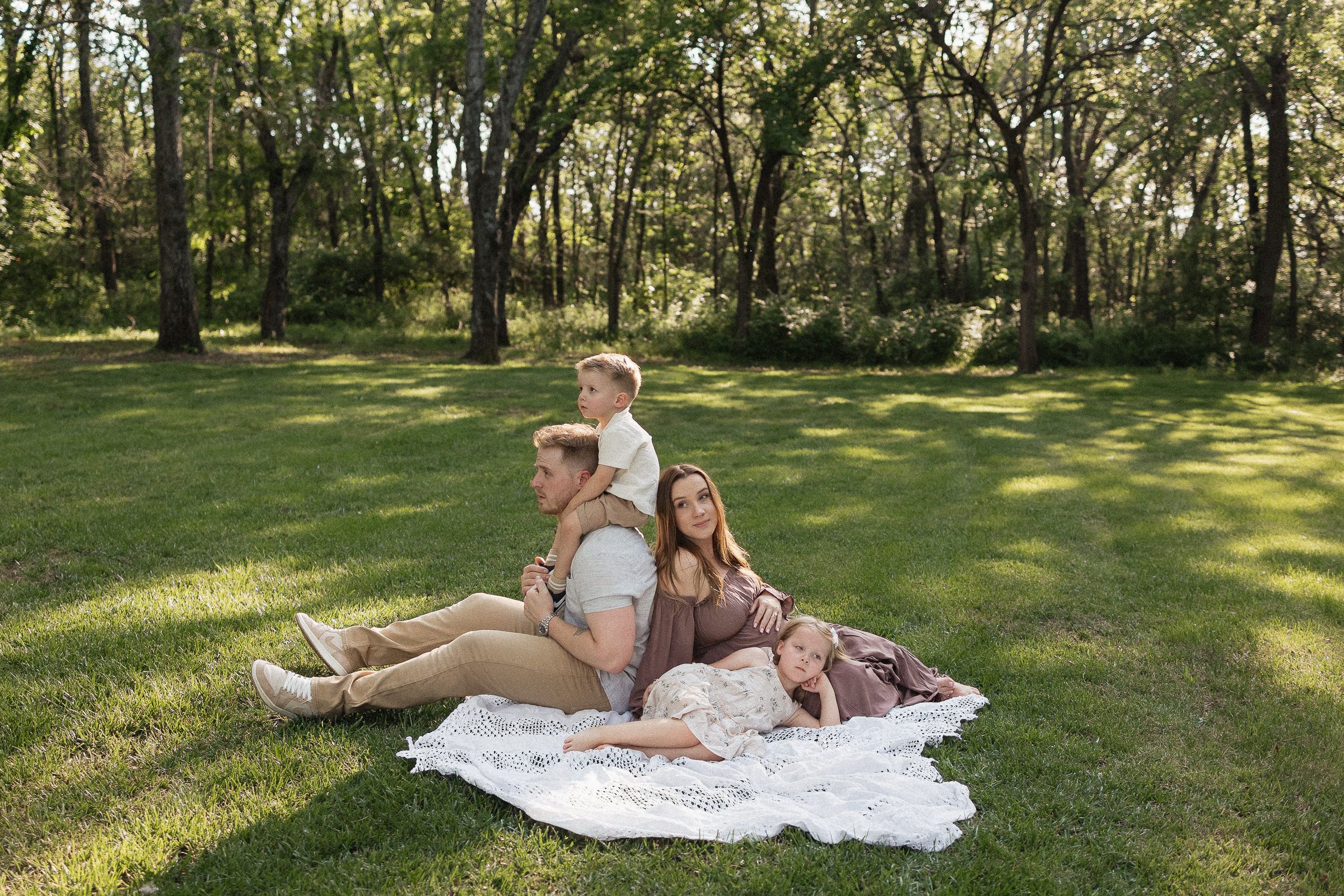 kansas city maternity photographer