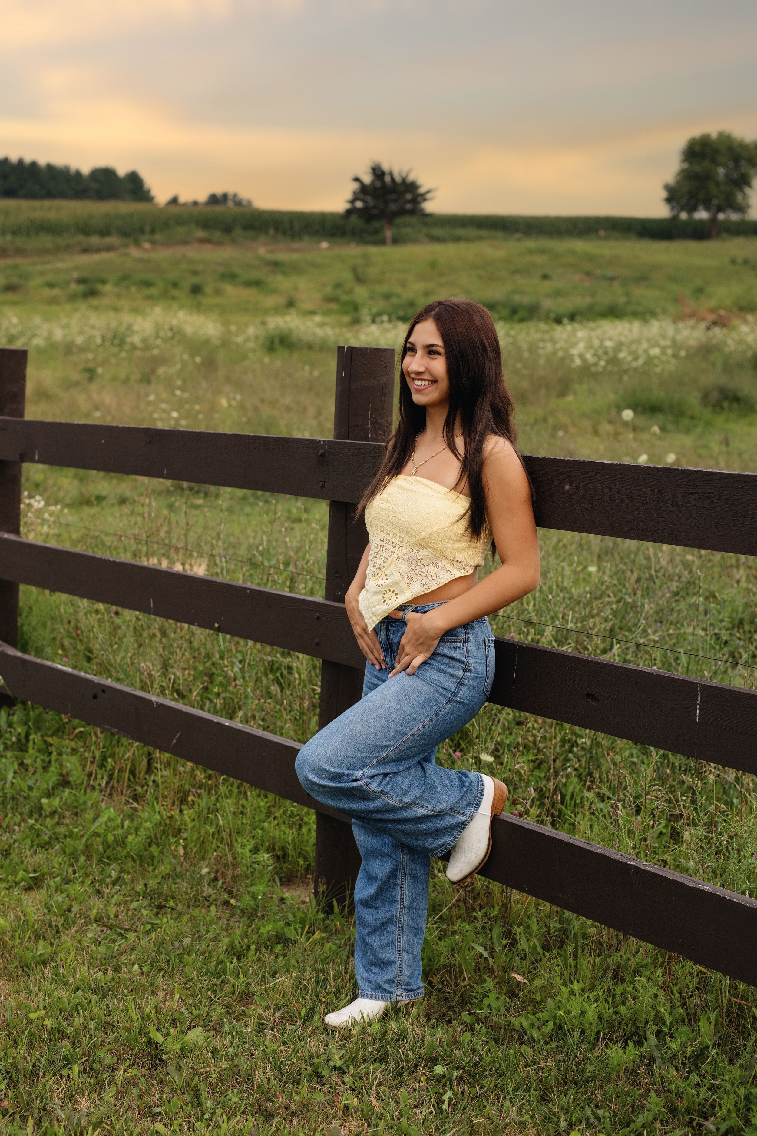 Oconomowoc WI high school senior photographer
