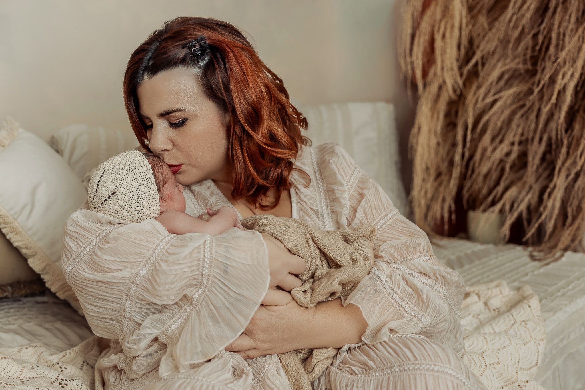 Fotos familiares en la sesión newborn Valencia | Paula Murillo Fotografía