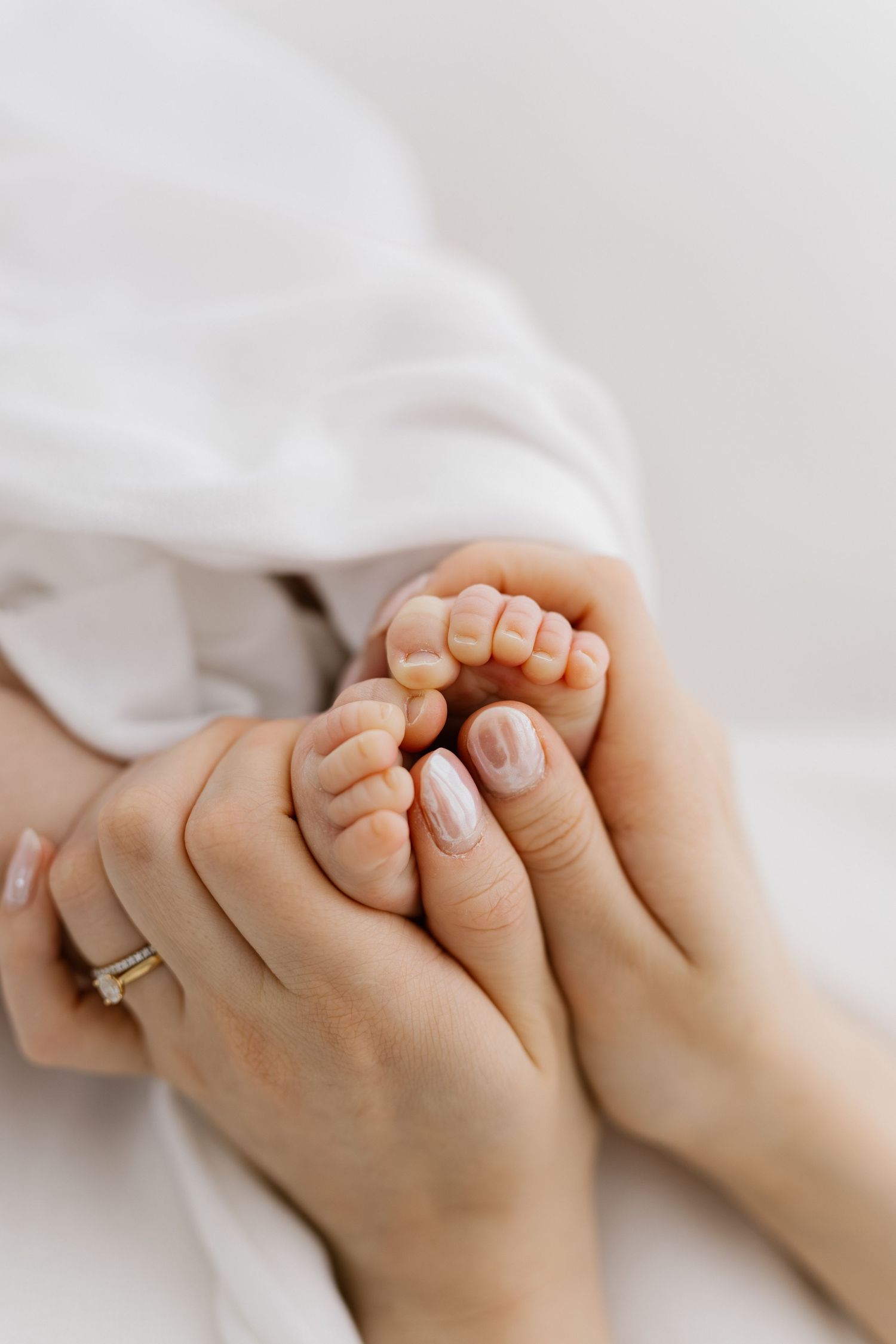 Newbornkuvaus Oulu Ella Marin