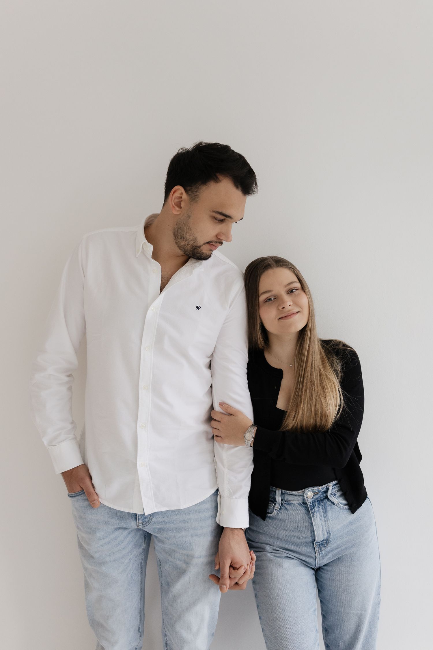budapest photoshoot wedding photographer elegant and style studio couple photoshootbudapest photoshoot wedding photographer elegant and styl