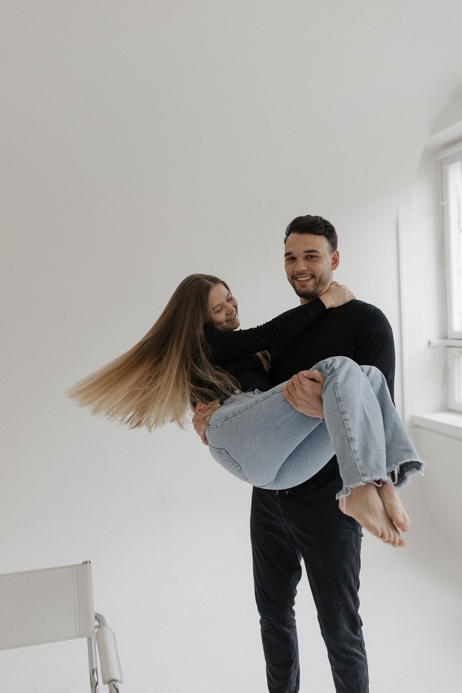 budapest photoshoot wedding photographer elegant and style studio couple photoshoot