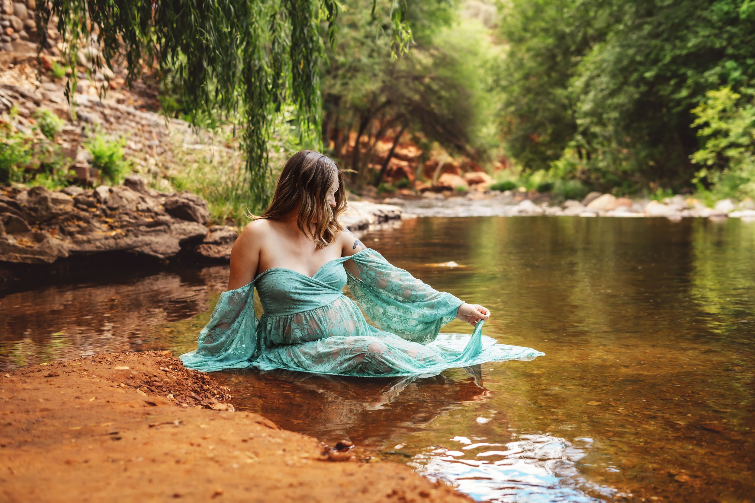 Northern Arizona Flagstaff Boudoir Portraits Branding Photographer Photography Luxury Bridal Studio 
Boudoir Photoshoots
couples Maternity