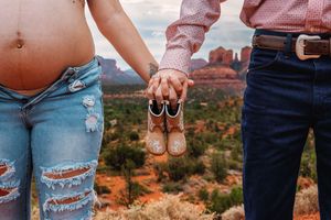 Northern Arizona Flagstaff Boudoir Portraits Branding Photographer Photography Luxury Bridal Studio 
Boudoir Photoshoots
couples Maternity