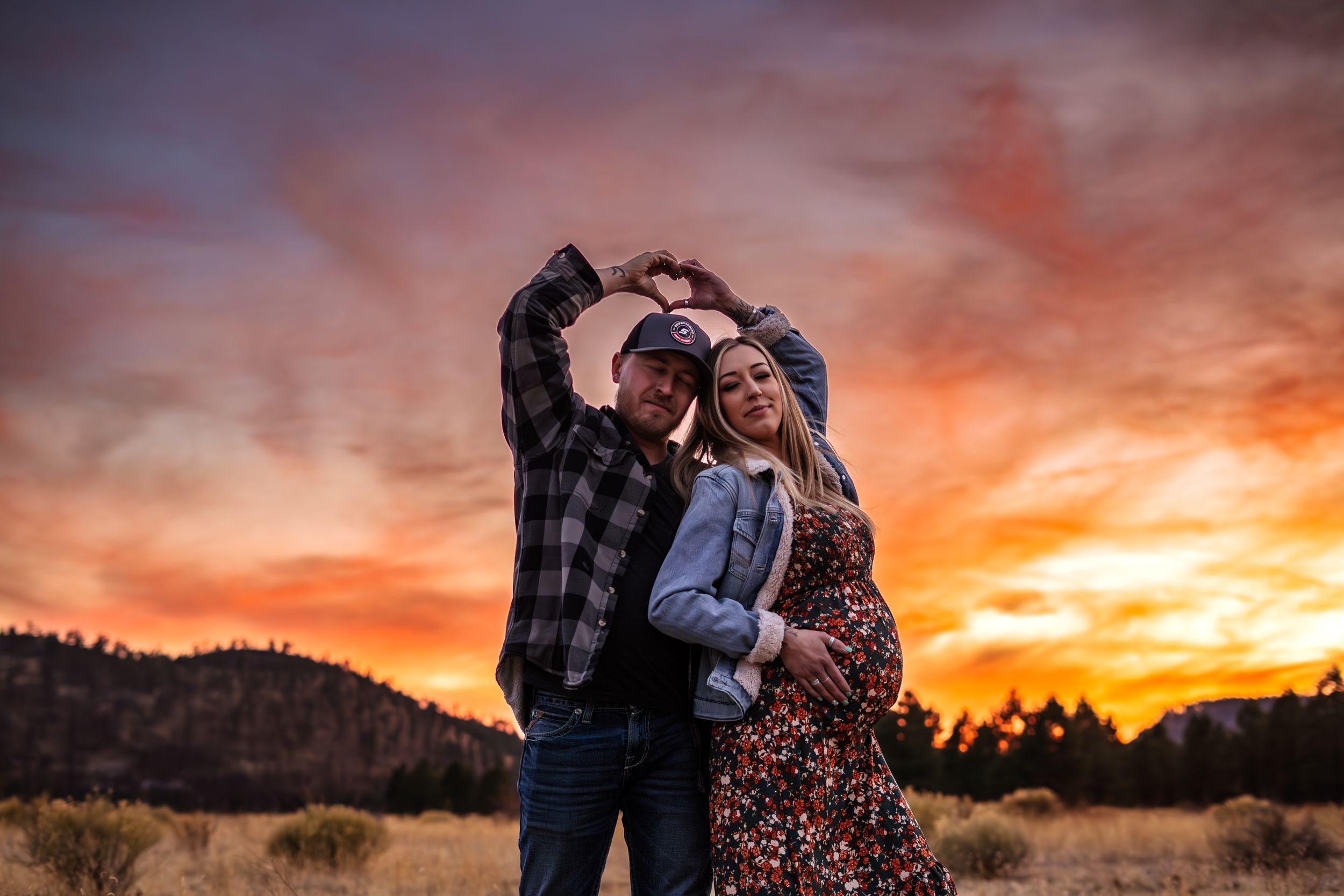 Northern Arizona Flagstaff Boudoir Portraits Branding Photographer Photography Luxury Bridal Studio 
Boudoir Photoshoots
couples Maternity