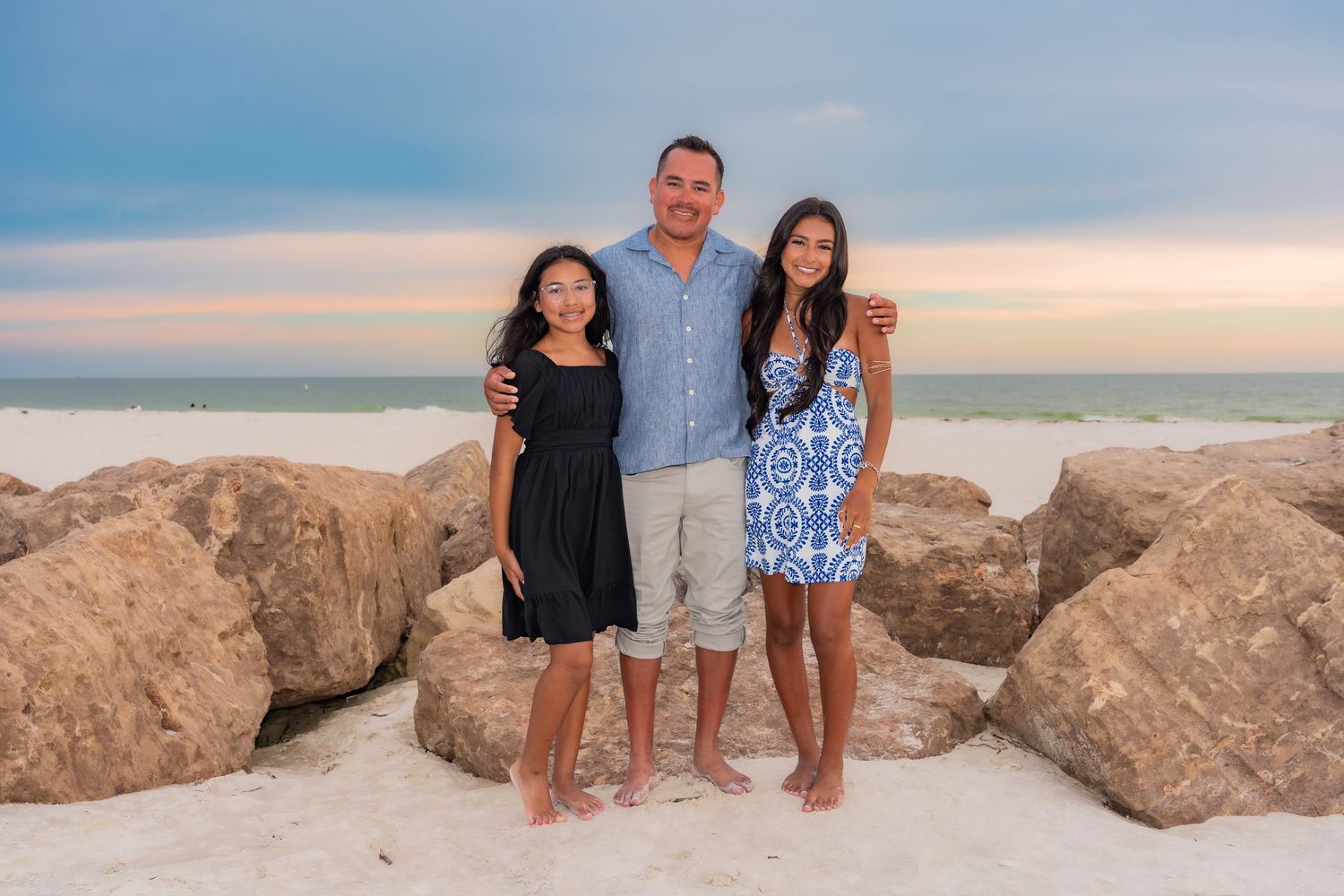 St Pete Beach-Family-sunset photo session with BE Jazy Photography-St Pete Beach Photographer