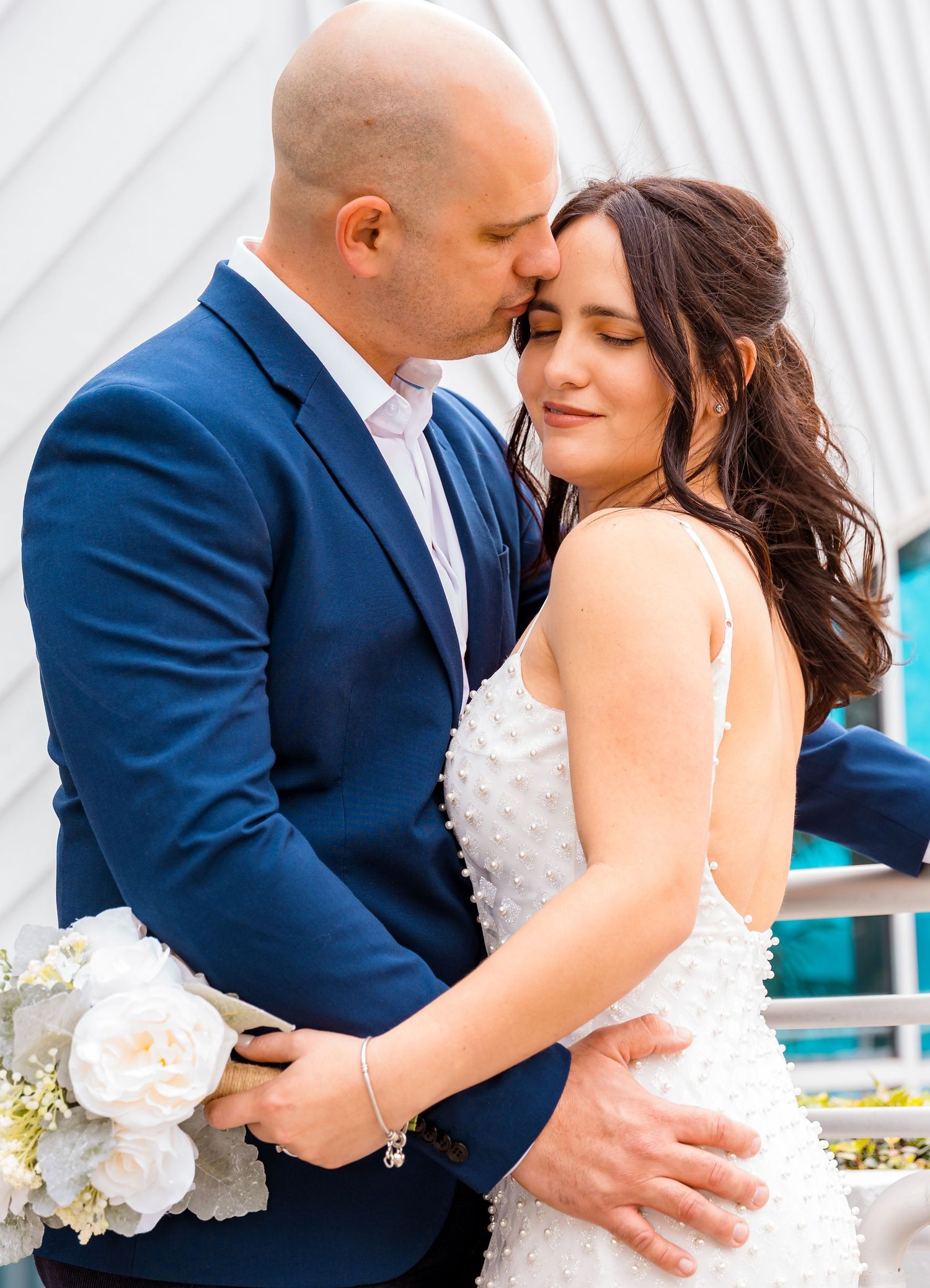 Downtown St Pete-Courthouse-Elopement photo session-BE Jazy Photography-St Pete Photographer-Elopement-Courthouse wedding-North Straub Park