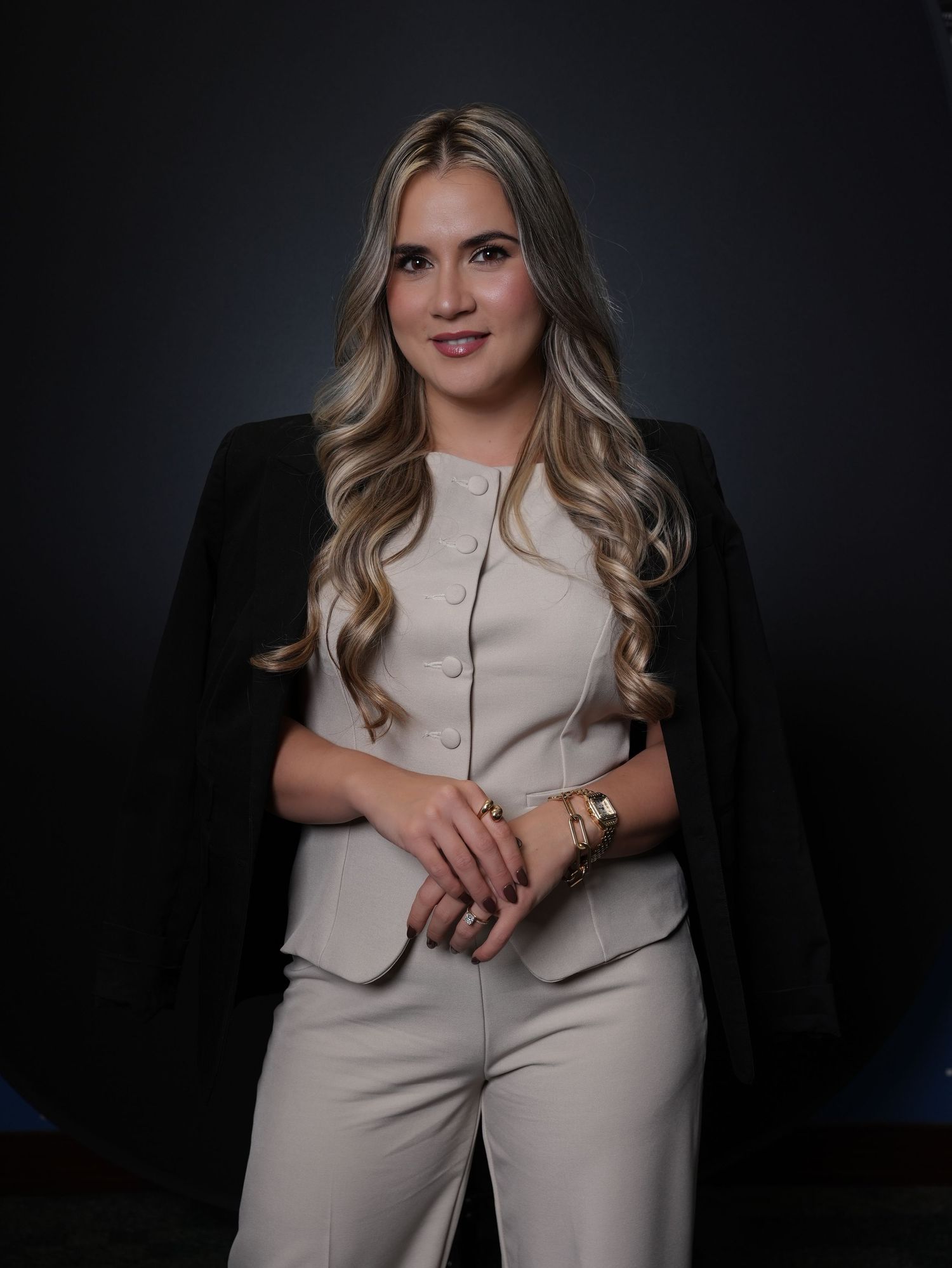 Realty Agent headshots, Headshots-Tampa Bay Photographer-BE Jazy Photography, St. Petersburg-Clearwater Photographer. kw realty headshots