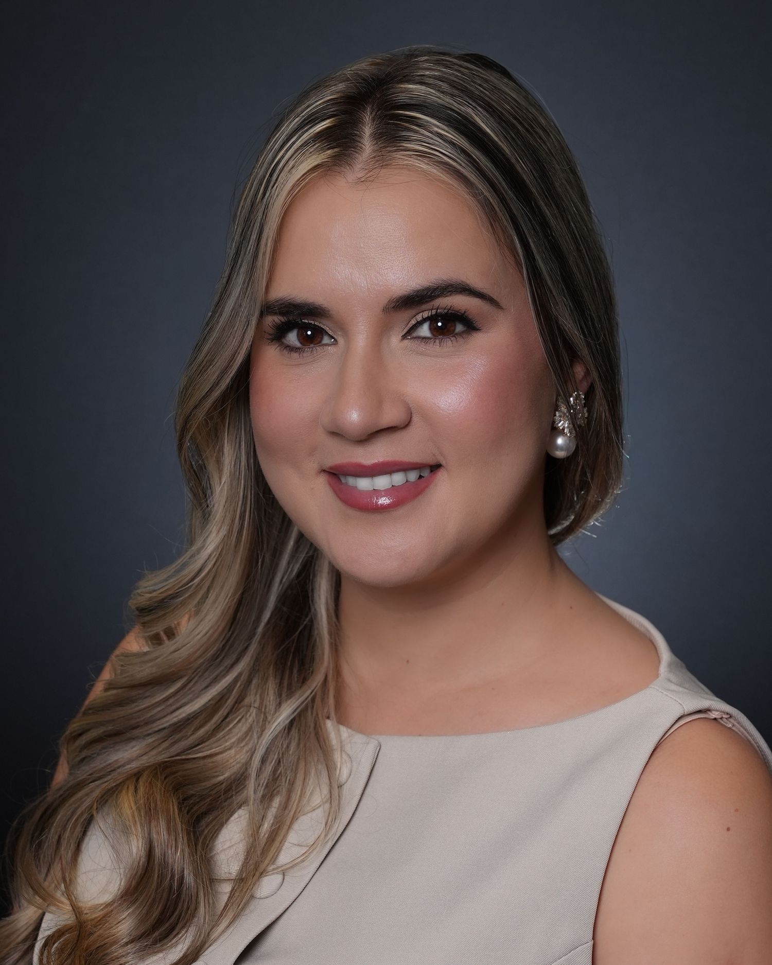 Realty Agent headshots, Headshots-Tampa Bay Photographer-BE Jazy Photography, St. Petersburg Photographer, Clearwater Photographer.kw realty