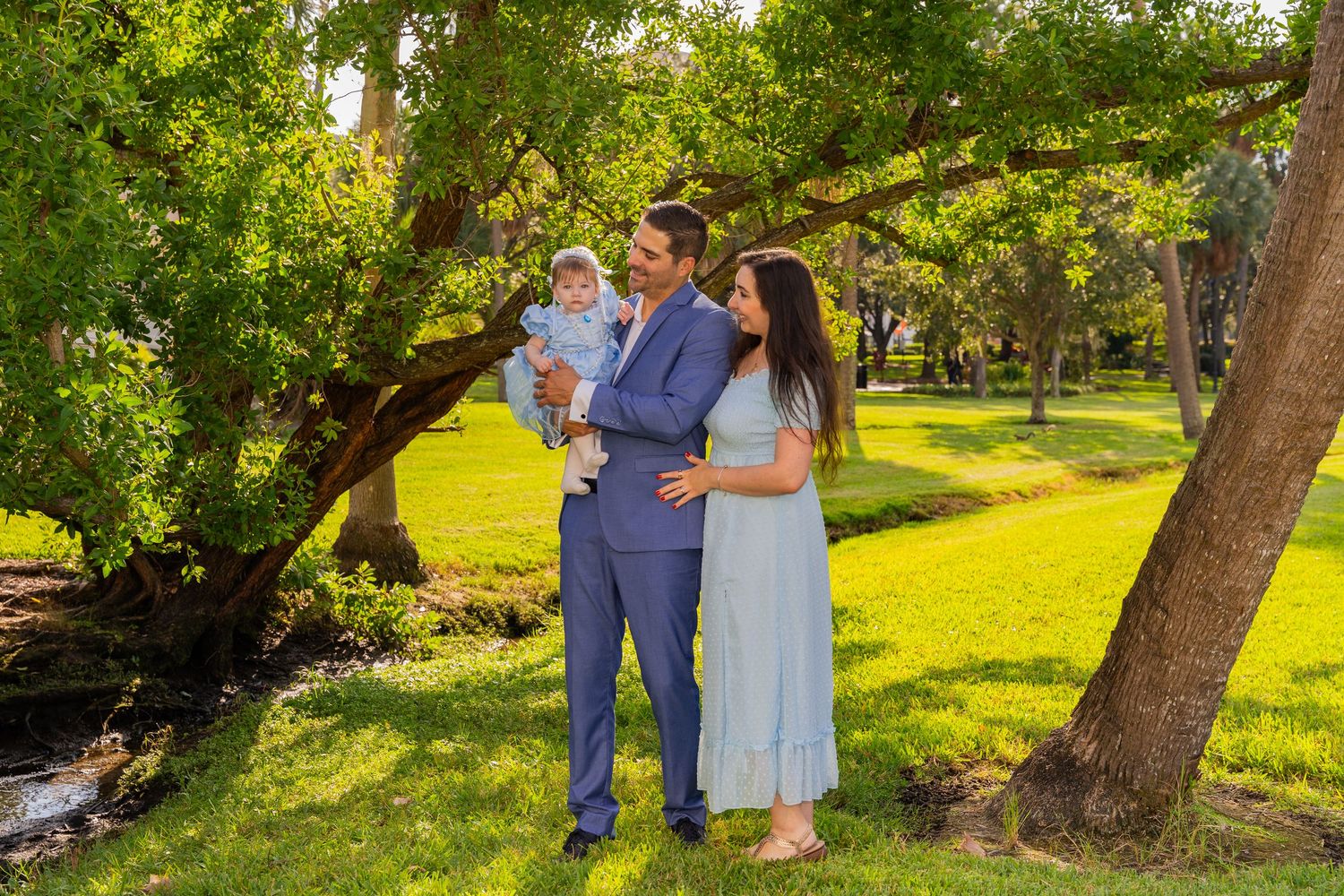 Family photo session-BE Jazy Photography-Tampa Bay-St Pete-Family Photographer-Henry B-Plant park university of Tampa-Riverwalk