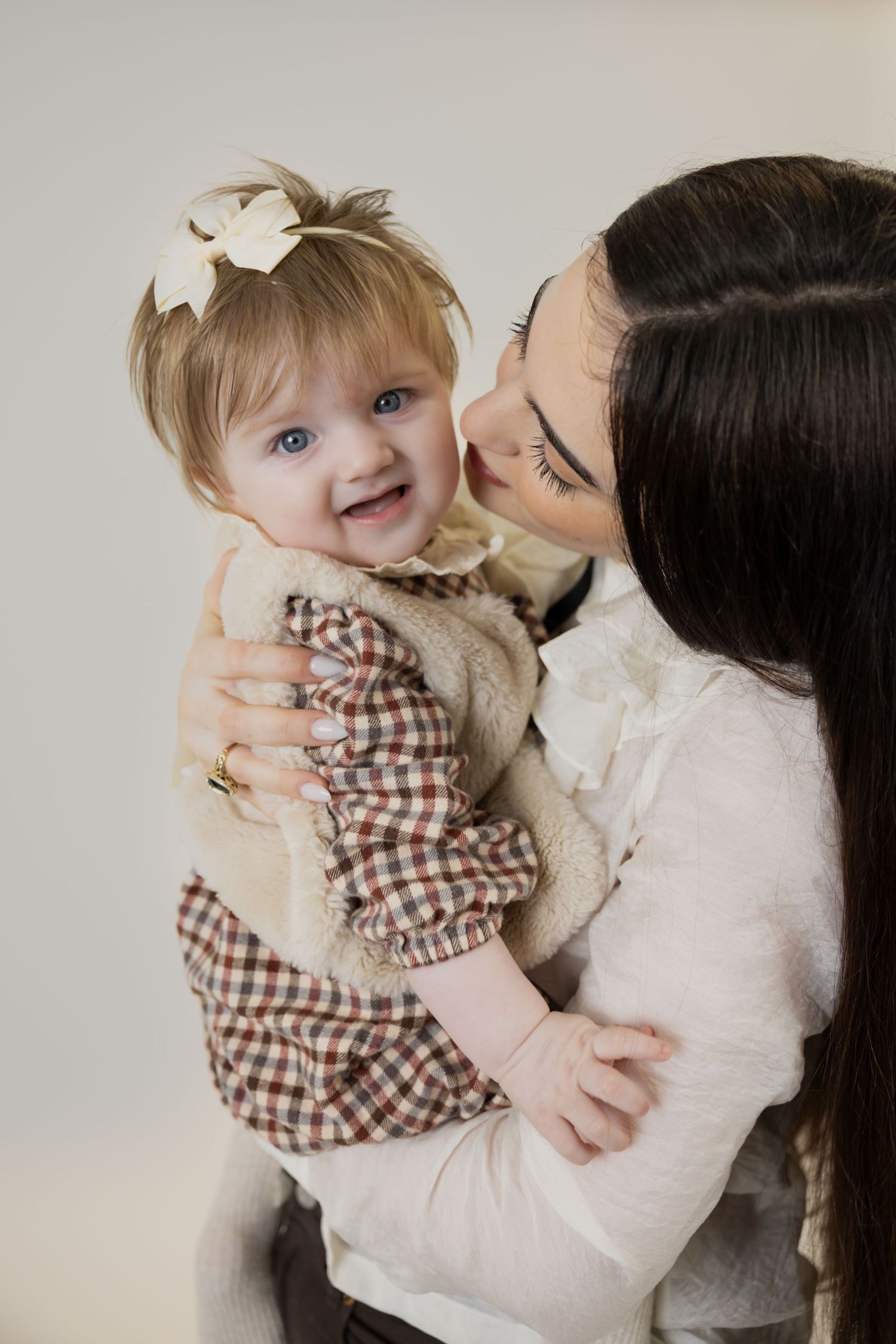 Mothers day photoshoot in Norwich, Norfolk by snapsbyleigha | mama and me photoshoot | mothers day gift