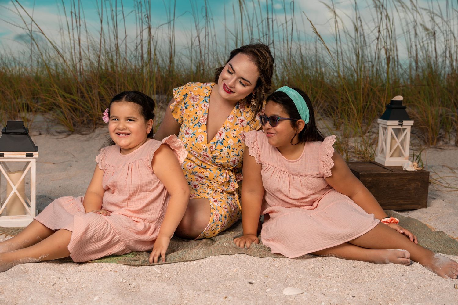 St Pete Beach-family-sunset photo session with BE Jazy Photography-St Pete Beach-vacation Photographer