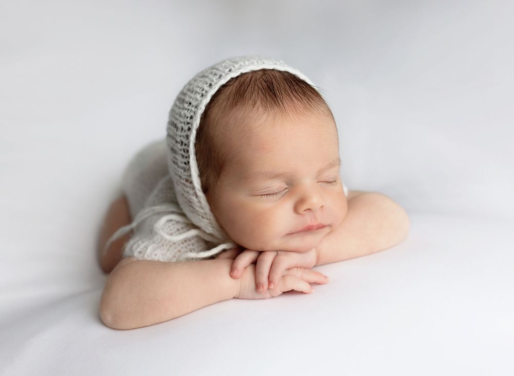 newborn photography Lakewood NJ, newborn studio portraits, baby photography Lakewood, professional newborn photographer, first baby photos