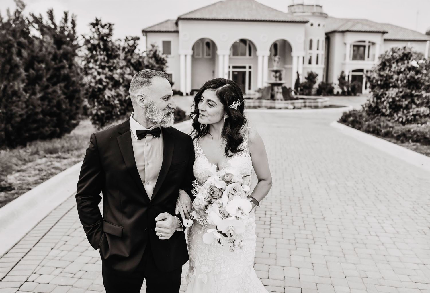 Golden hour wedding portraits in McKinney, Texas vineyard