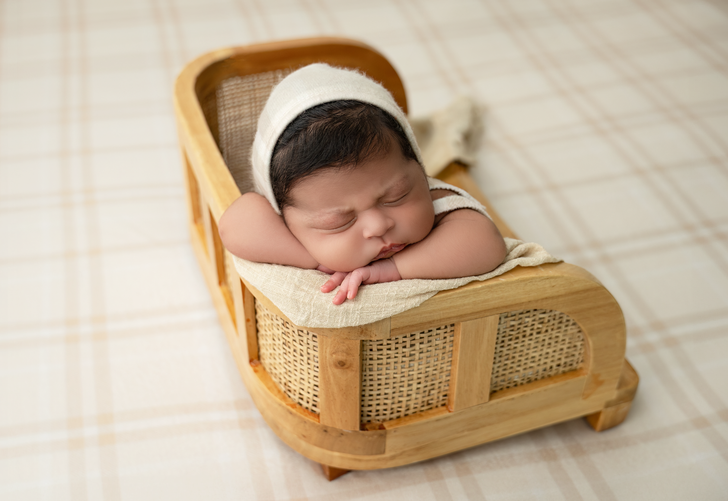 newborn Photographer
baby photographer
newborn photography Kentucky Photographer
Richmond Kentucky baby photos
Lexington kentucky louisville