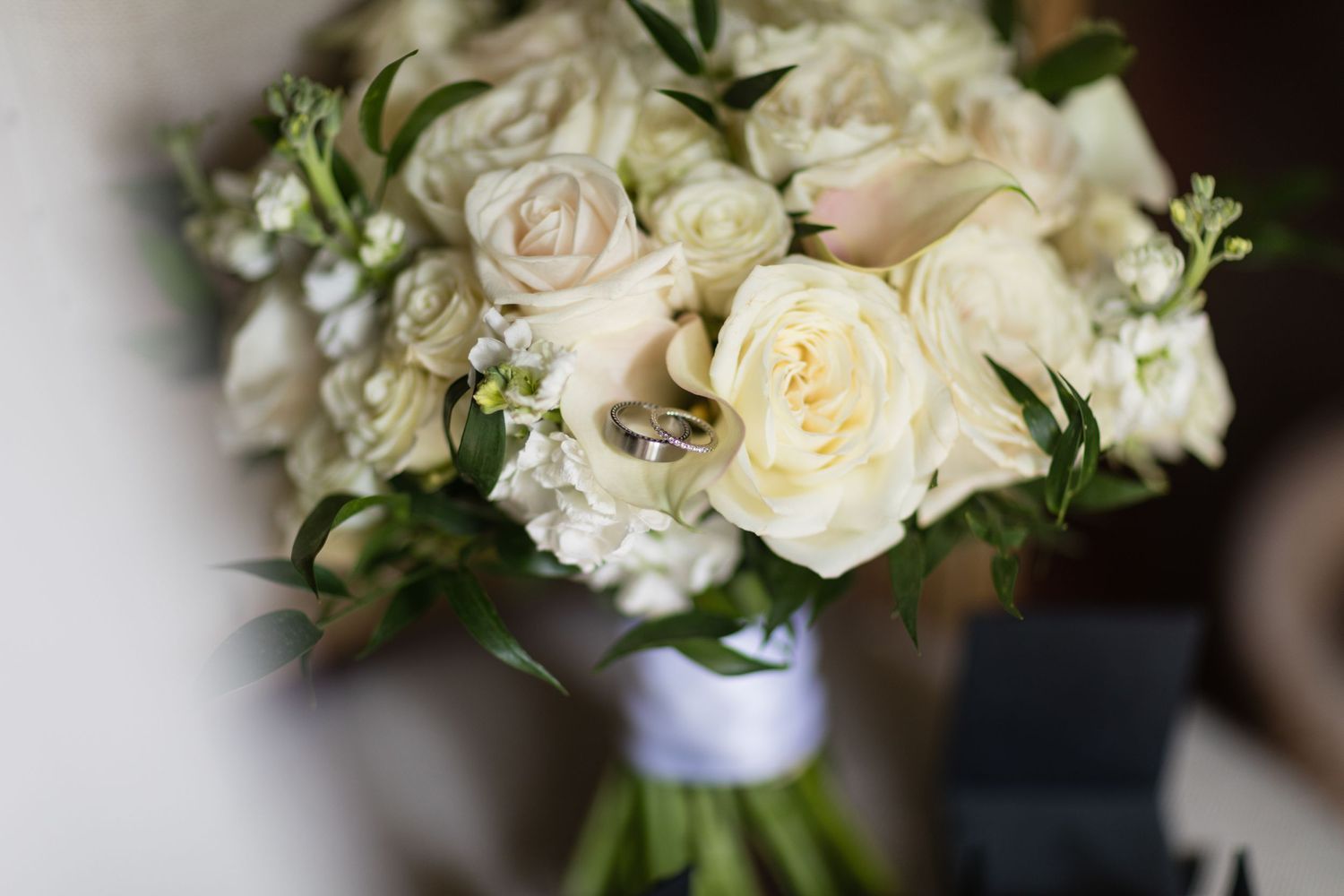 Ashley + Jarred | Zuccari Wedding | © Carly Arnwine Photography | PriscillaMBeauty | RSVP Catering | The Vow Boutique | Flowers at 38