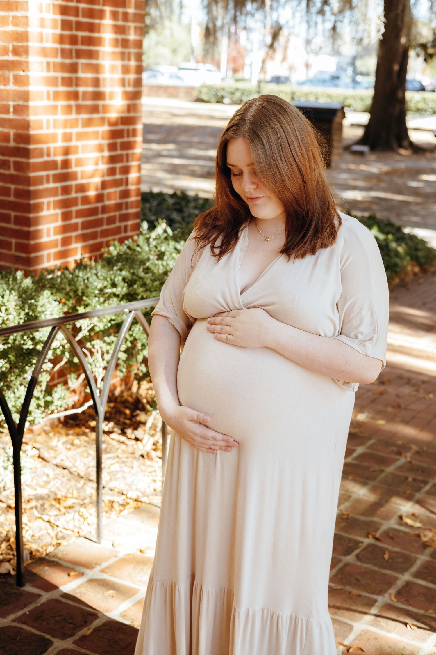 Maternity Photographer in New Bern