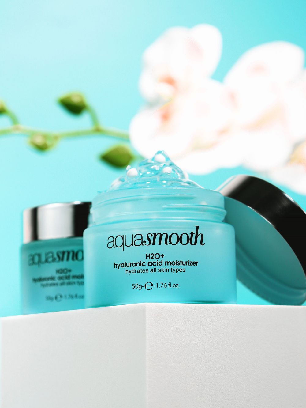 Hydrating moisturizer. skincare. Product Photography. Product photographer. Product videographer. Lensee Creatives. Photography service