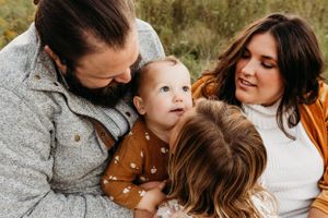 Cleveland Family Photographer, Chardon Family Photographer, Mentor Family Photographer, Chagrin Falls Family Photographer