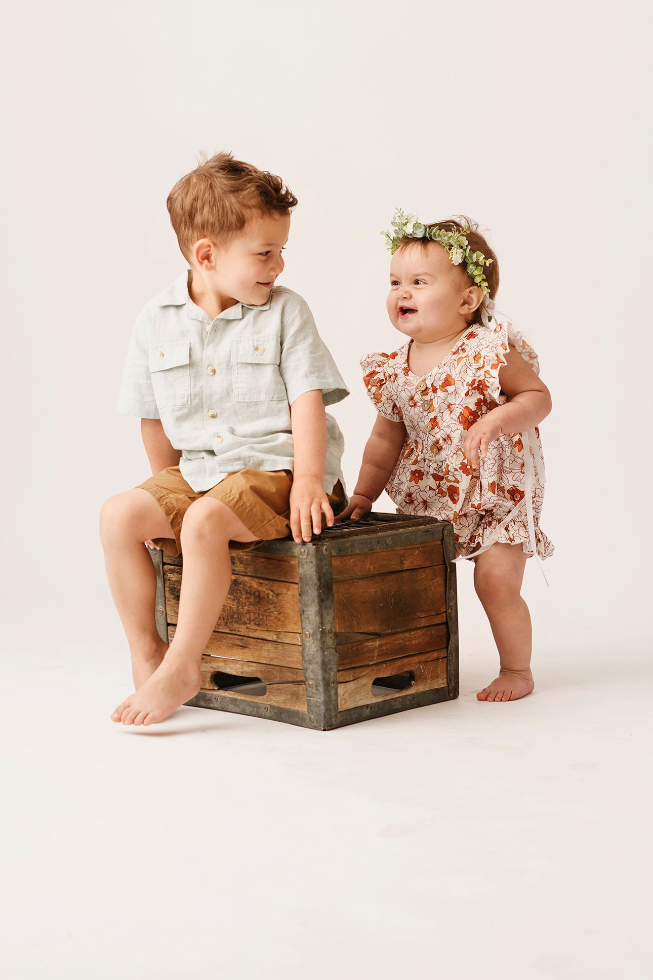 ShutterGirl Photography. Blackfoot, Idaho Falls, Pocatello childrens photographer. Custom timeless childrens photography